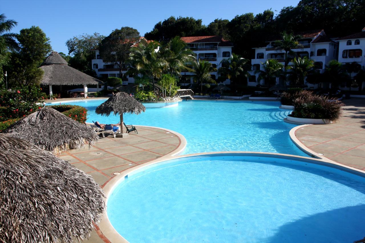 Apartahotel Las Canas By Checkin Sosua Ngoại thất bức ảnh